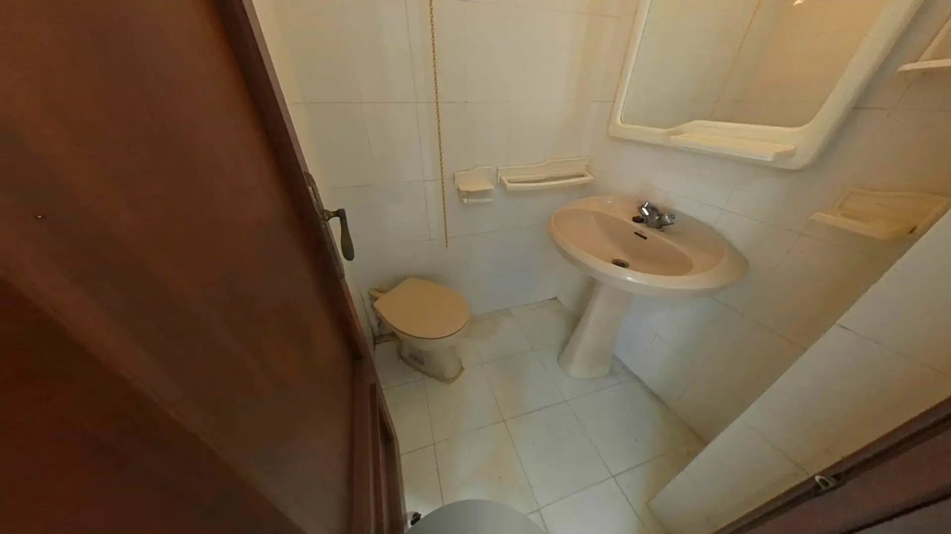 Bathroom of Buildings for sale in Tavernes de la Valldigna