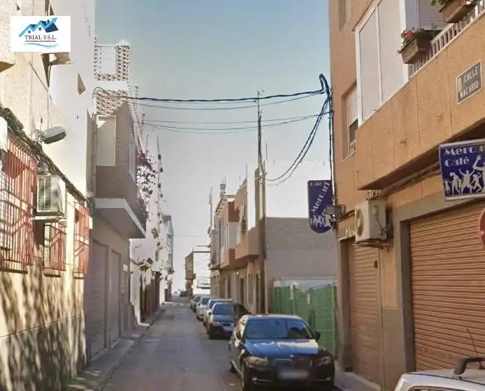 Außenansicht von Garage zum Verkauf in Murcia