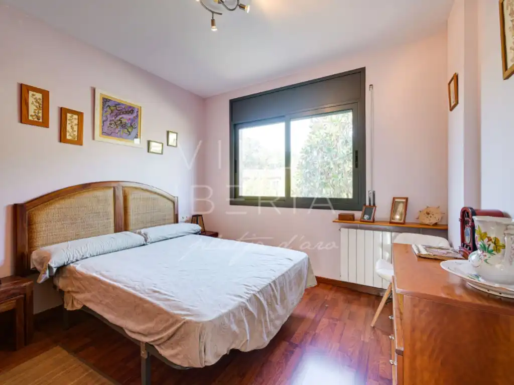 Casa amb piscina en venda a Avenida Rossello 4-B, imagen 18