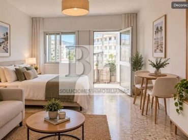 Estudio con piscina en venta en Centro