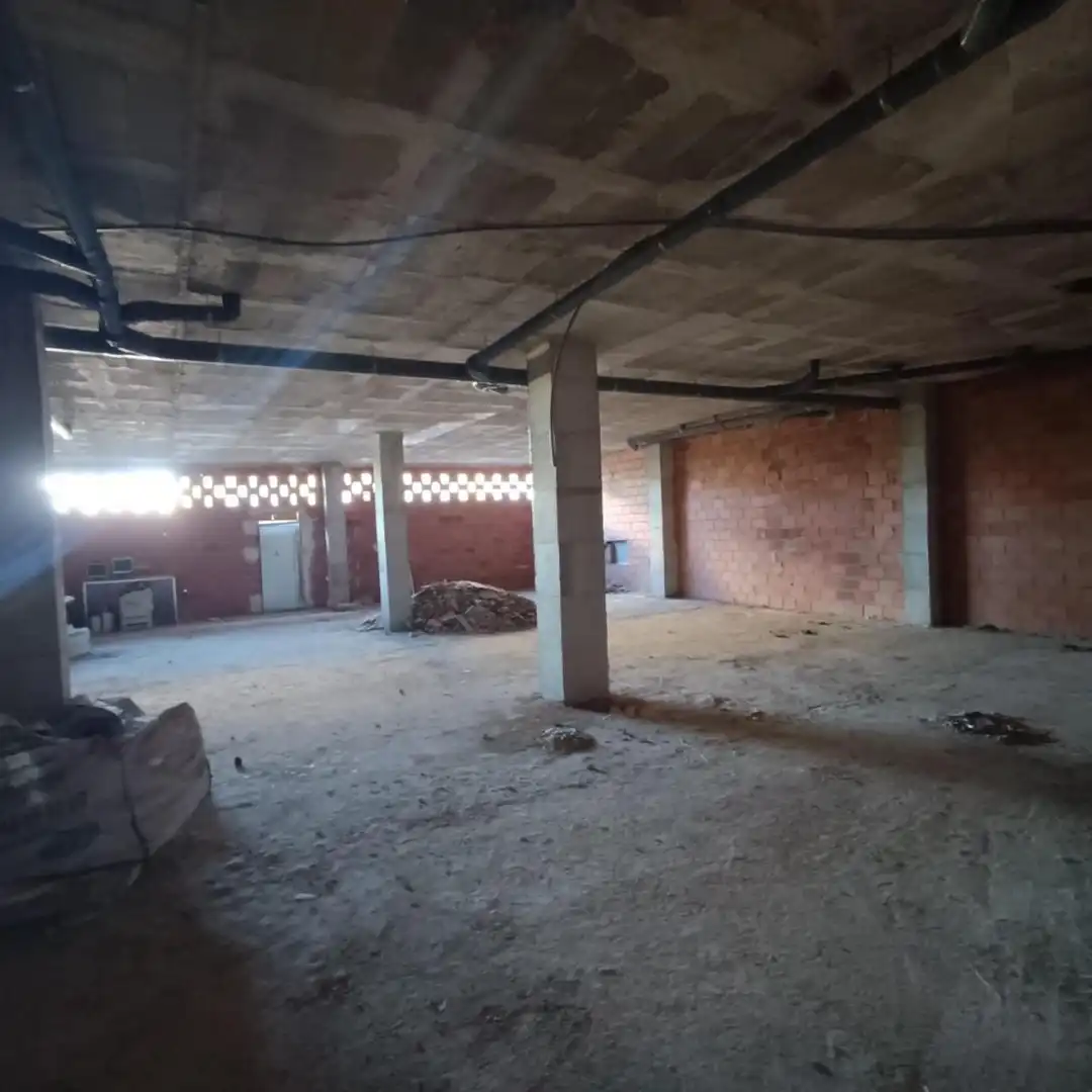 Local comercial en venda a Pedanías Este, imagen 4