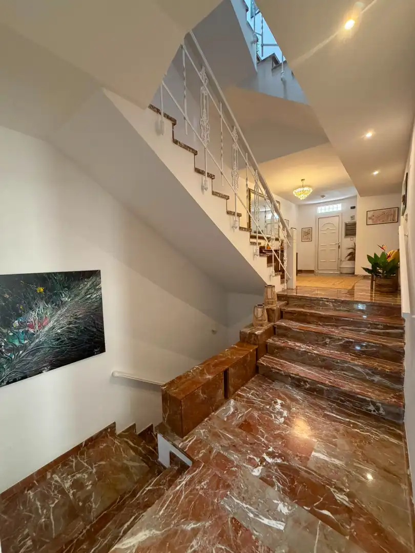 Villa con terrazza in vendita a Avinguda Albufereta, imagen 4