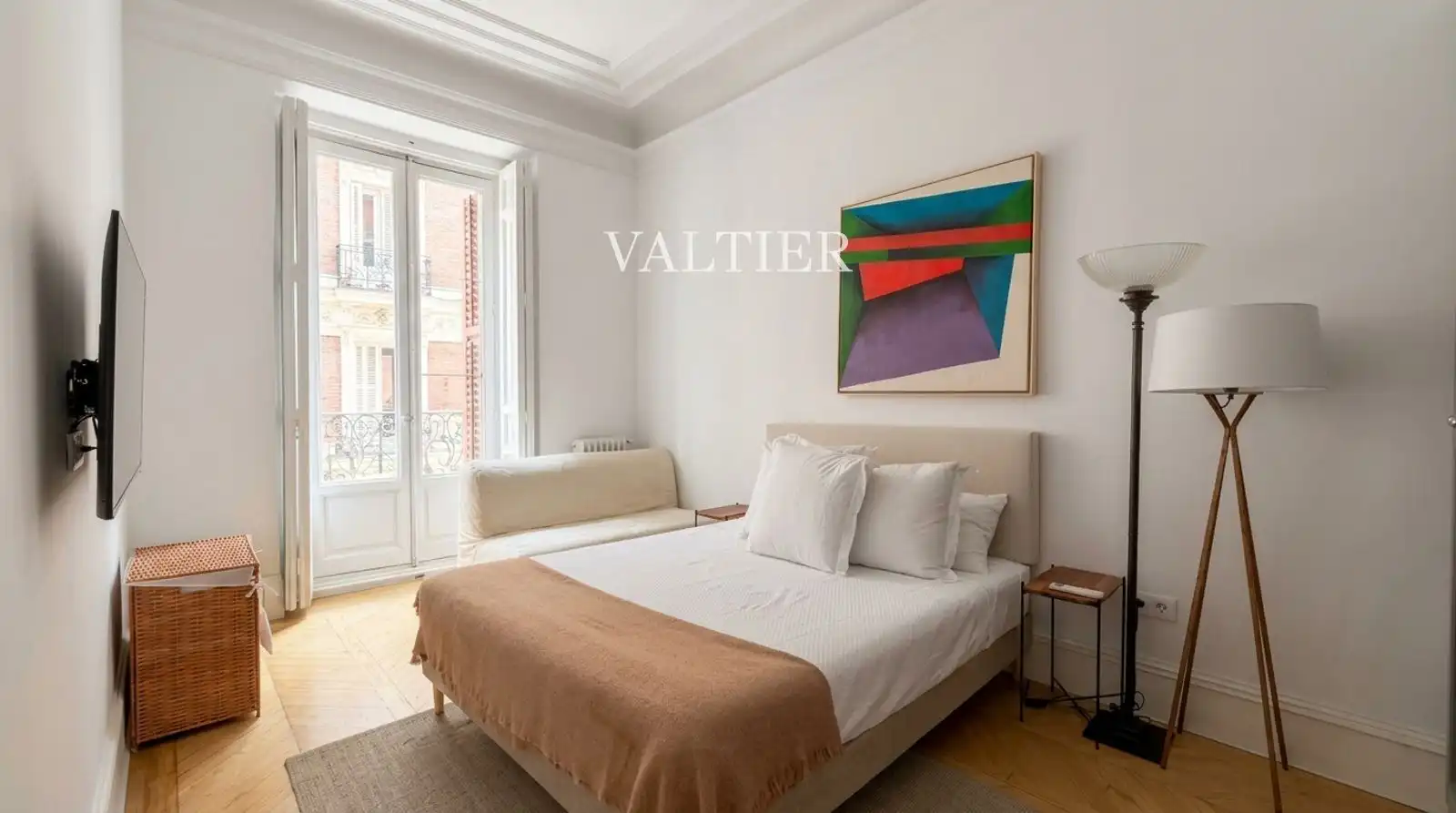 Bedroom of Flat for rent in Madrid  with Air Conditioner, Heating and Terrace