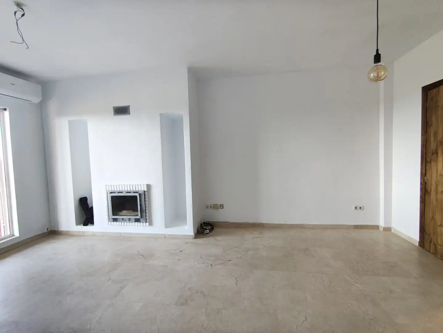 Piso en venta en Aznalcázar con Aire acondicionado, Calefacción y Terraza