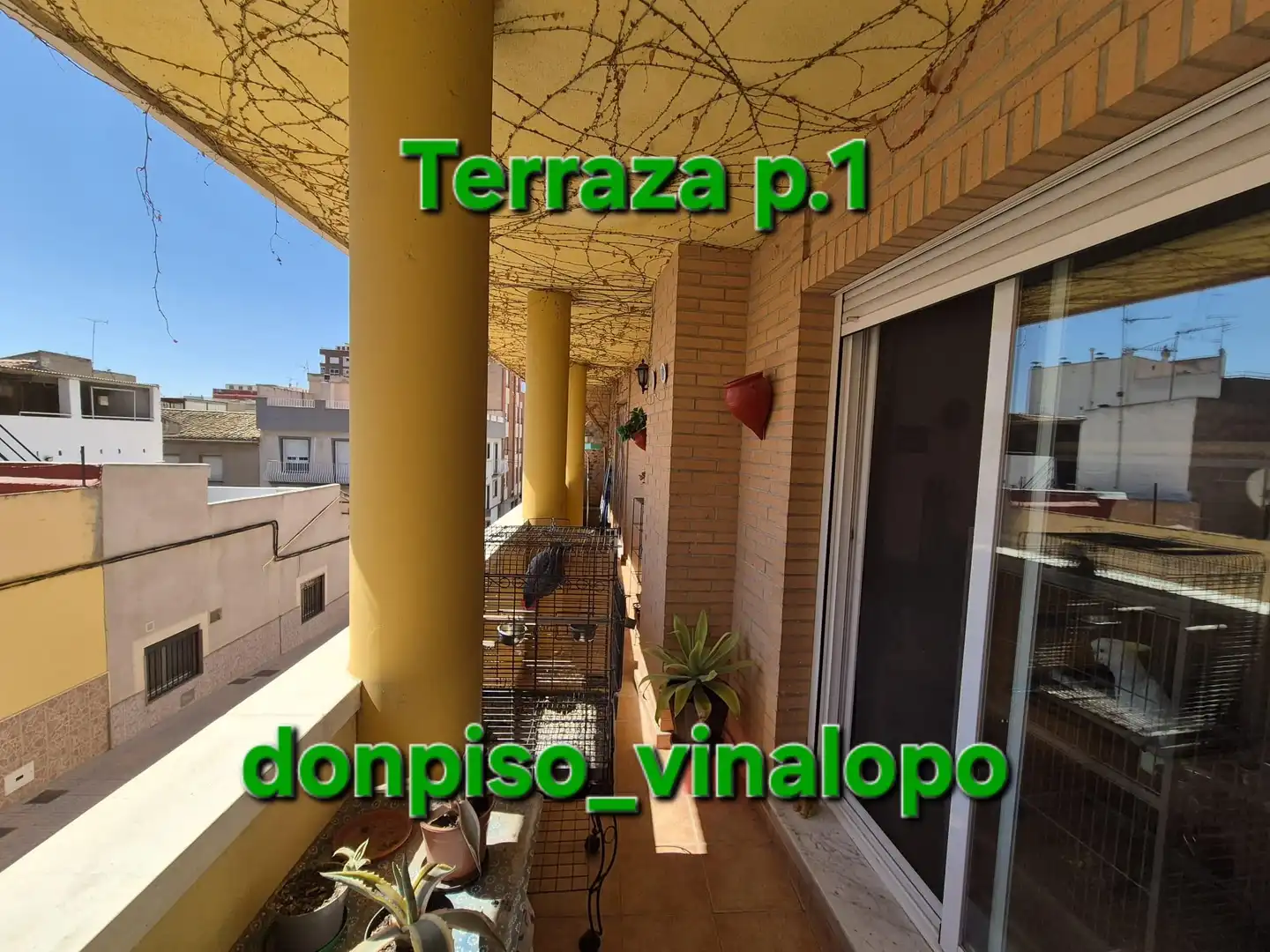 Casa adosada en venda a Las Cruces
