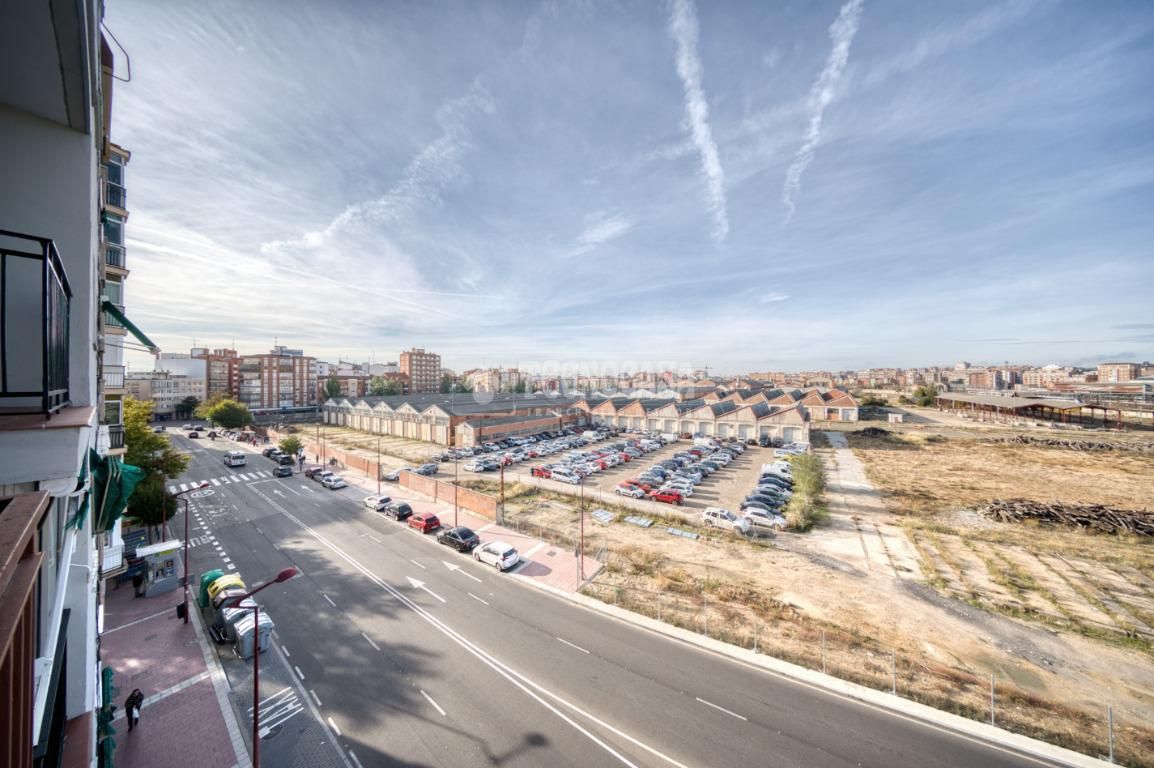 Flat for sale in Delicias