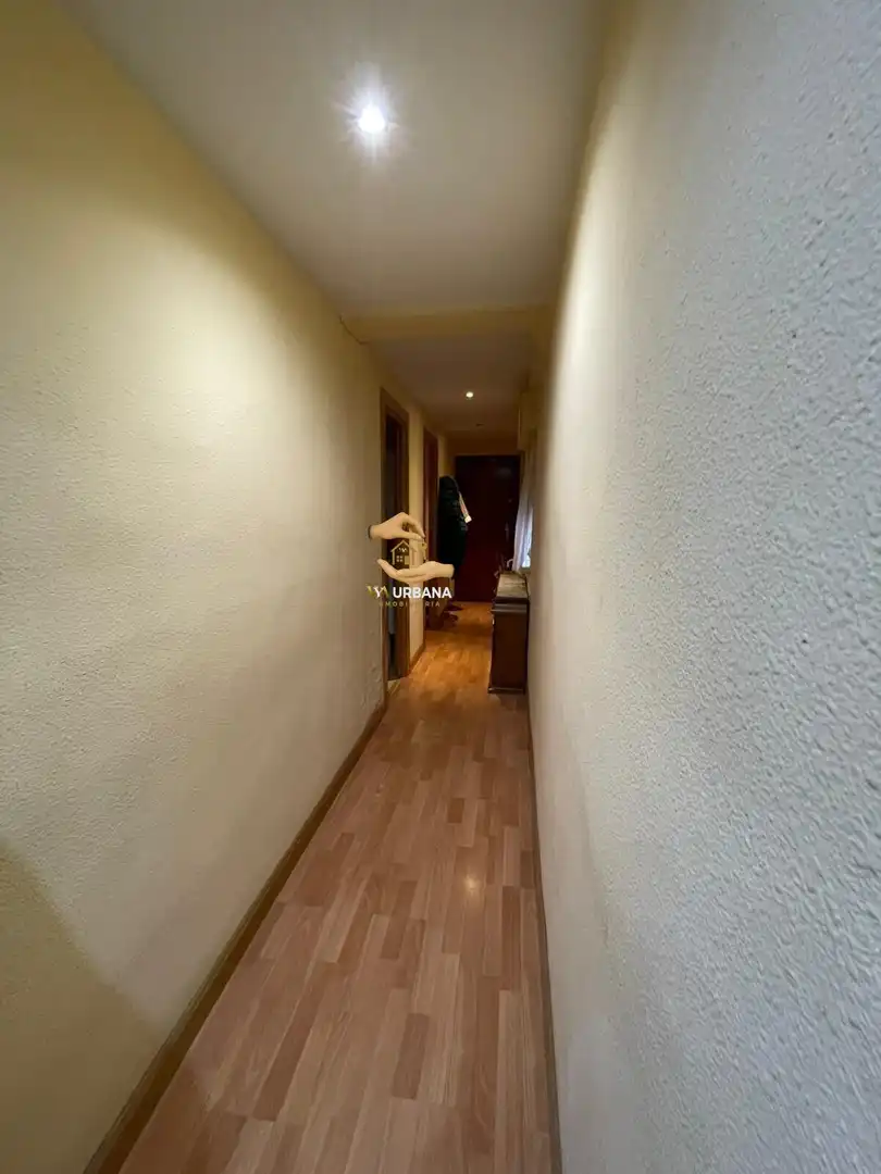 Piso en venta en Salamanca con Calefacción y Balcón