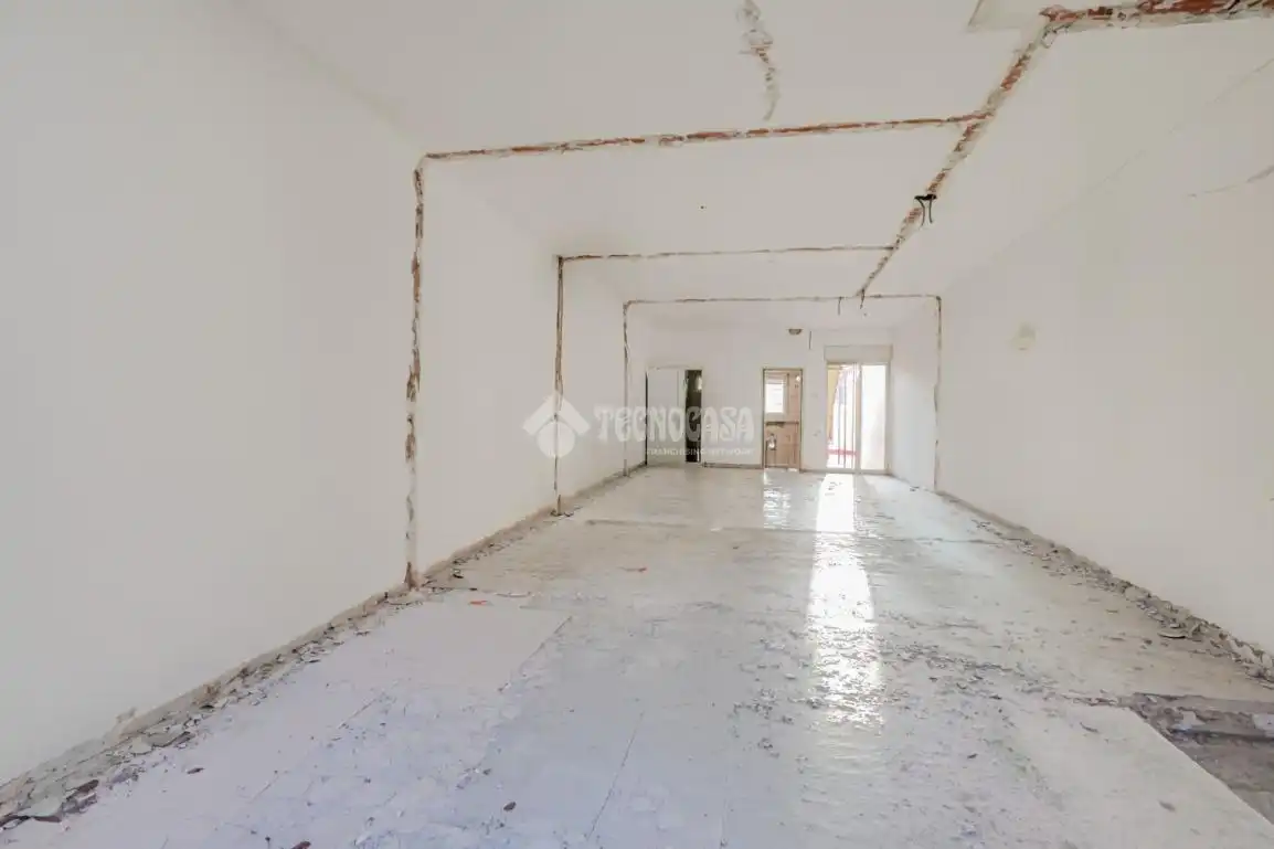 Einfamilien-Reihenhaus zum Verkauf in Terrassa mit Terrasse