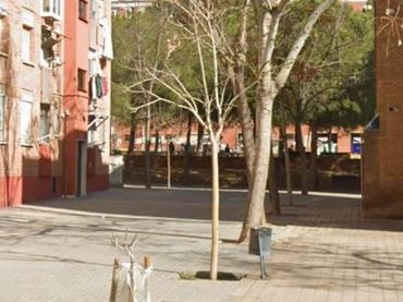 Flat with balcony for sale in Calle SANAUJA DE