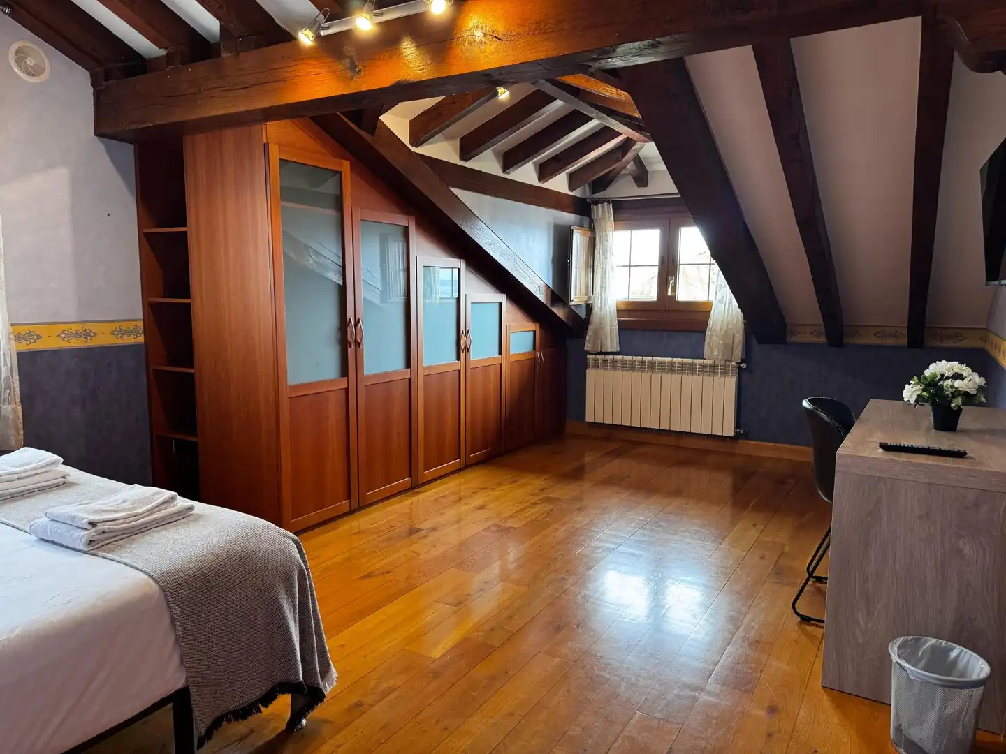 Chalet con terraza en venta en Calle Cortiguera, imagen 41