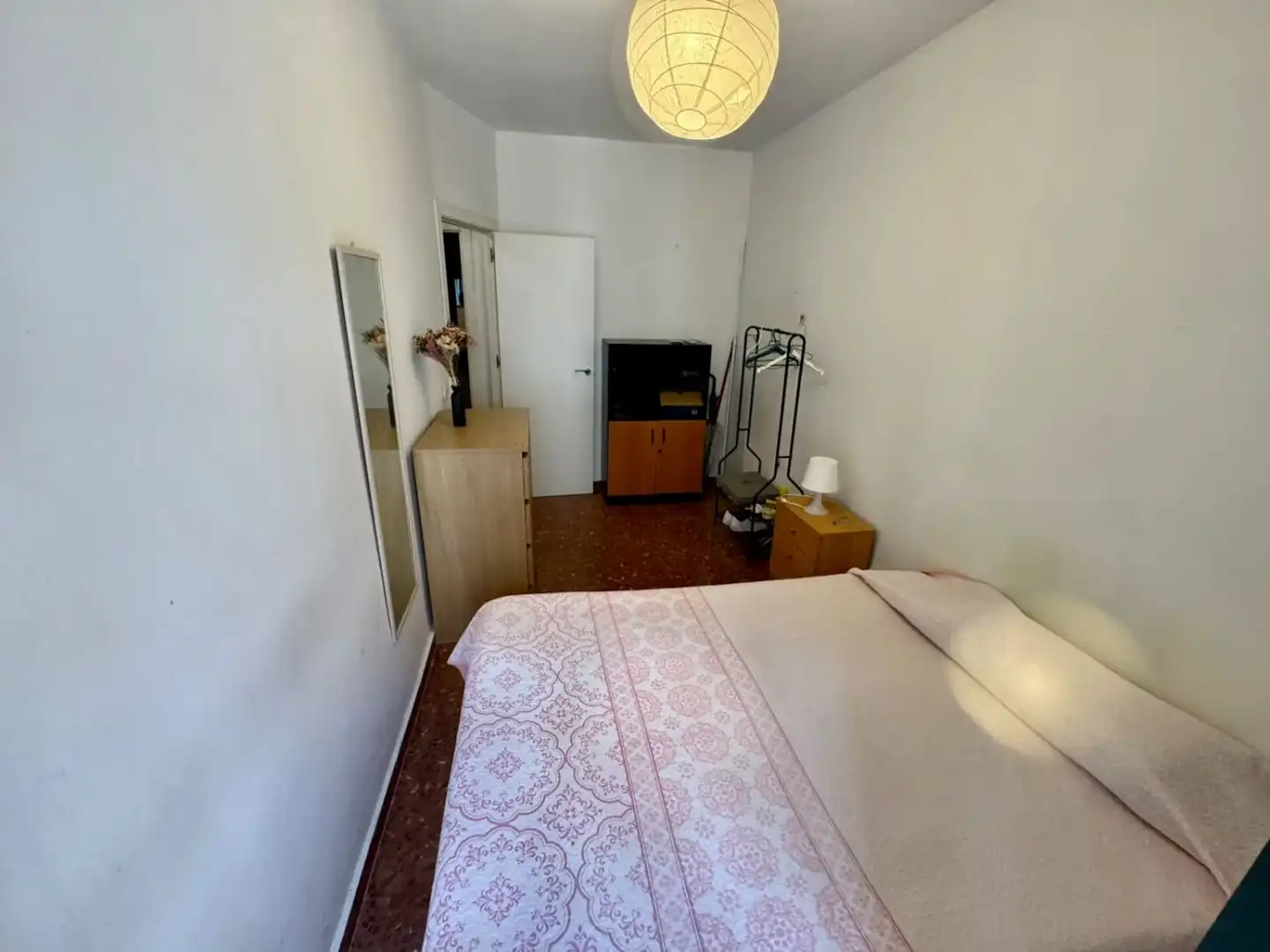 Habitación de Piso de alquiler en Sevilla con Aire acondicionado y Balcón