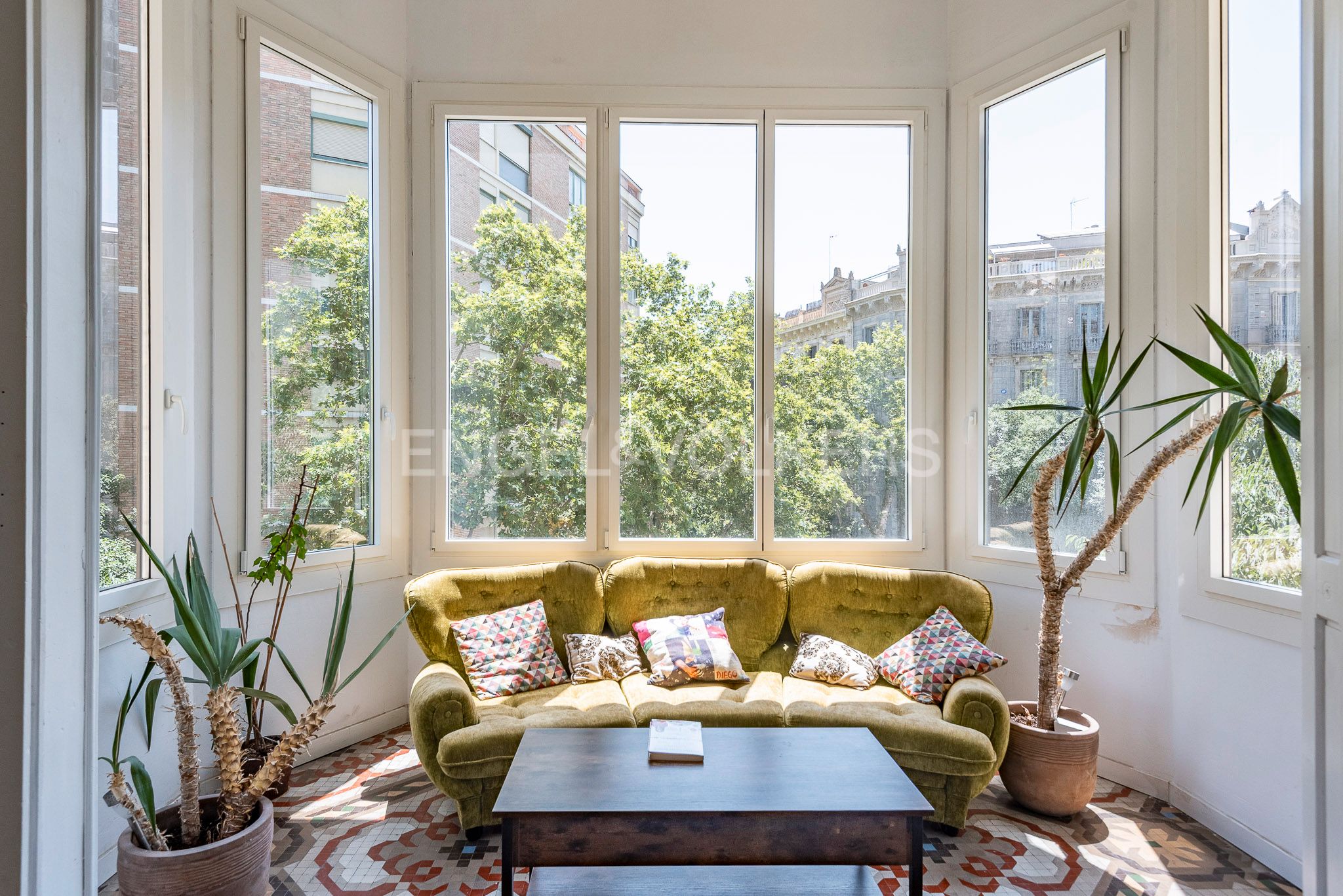 Sala d'estar de Apartament en venda en  Barcelona Capital amb Aire condicionat, Calefacció i Balcó