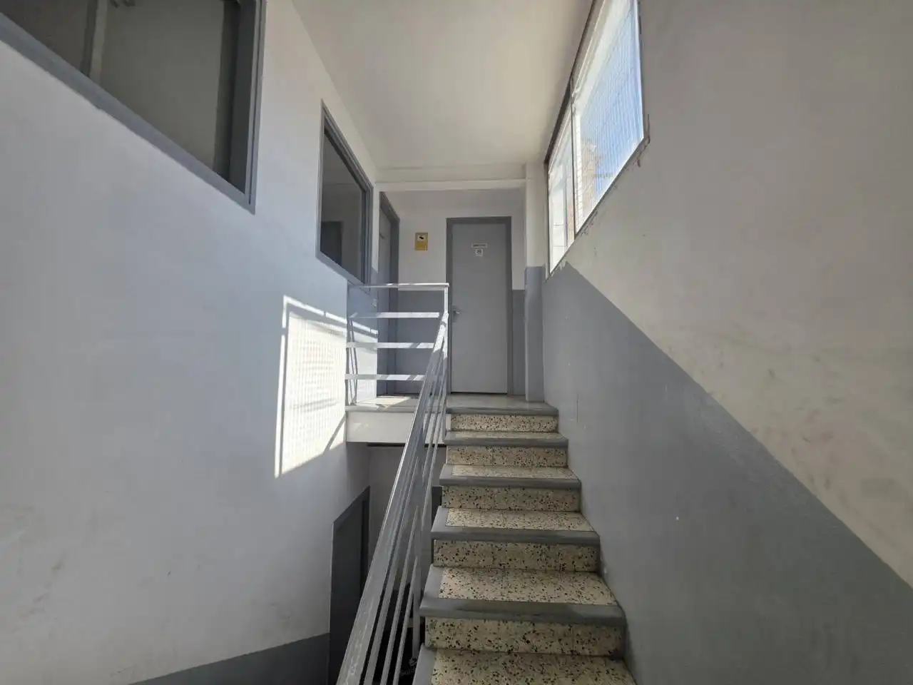 Vista exterior de Nave industrial en venta en Manresa