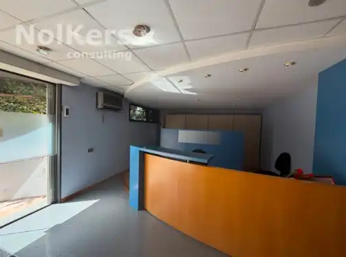 Oficina en venta en Barcelona con Aire acondicionado, Calefacción y Amueblado