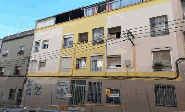 Vista exterior de Pis en venda en Santa Coloma de Gramenet