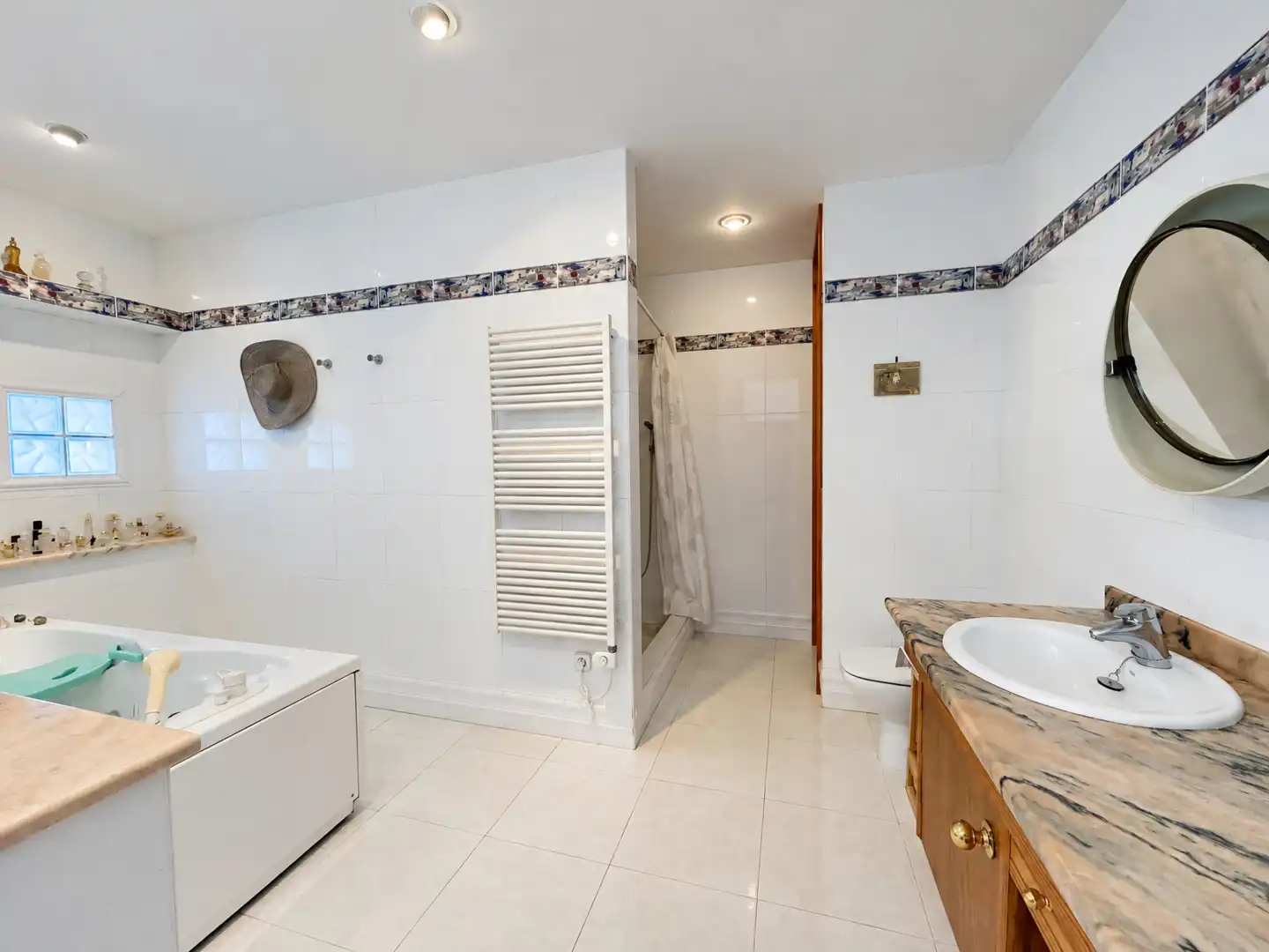 Bany de Casa o xalet en venda en Llers, Girona