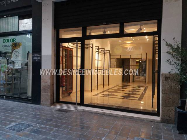 Local comercial en Alquiler en Carrer del Gravador Selma en Sant Francesc