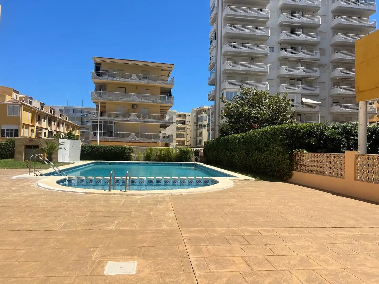 Mini appartamento con piscina in vendita a Tavernes de la Valldigna