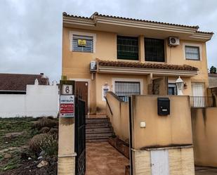 Vista exterior de Casa adosada en venda en Librilla amb Aire condicionat, Traster i Balcó