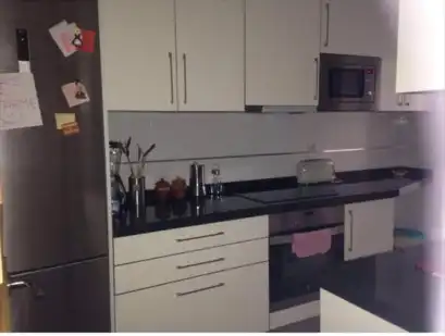 Flat for rent in Calle Pérez Galdós, Rosaleda - Juventud