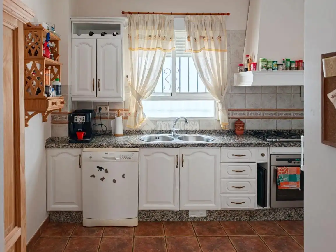 Cuina de Finca rústica en venda en Pegalajar amb Aire condicionat, Calefacció i Terrassa