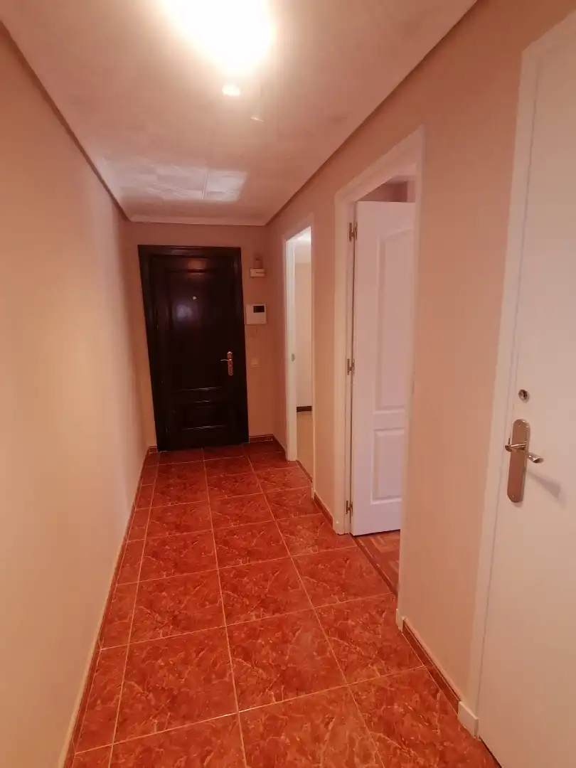 Wohnung zur Miete in Gijón 