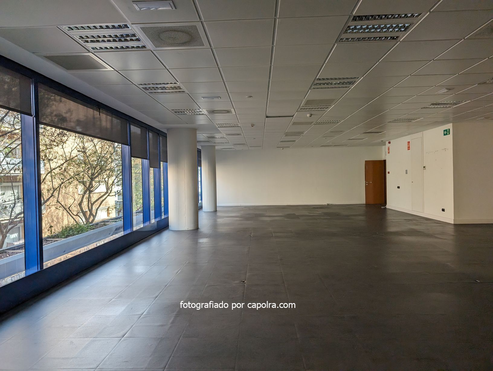 Oficina en venda a dels vents, 9, Montigalà