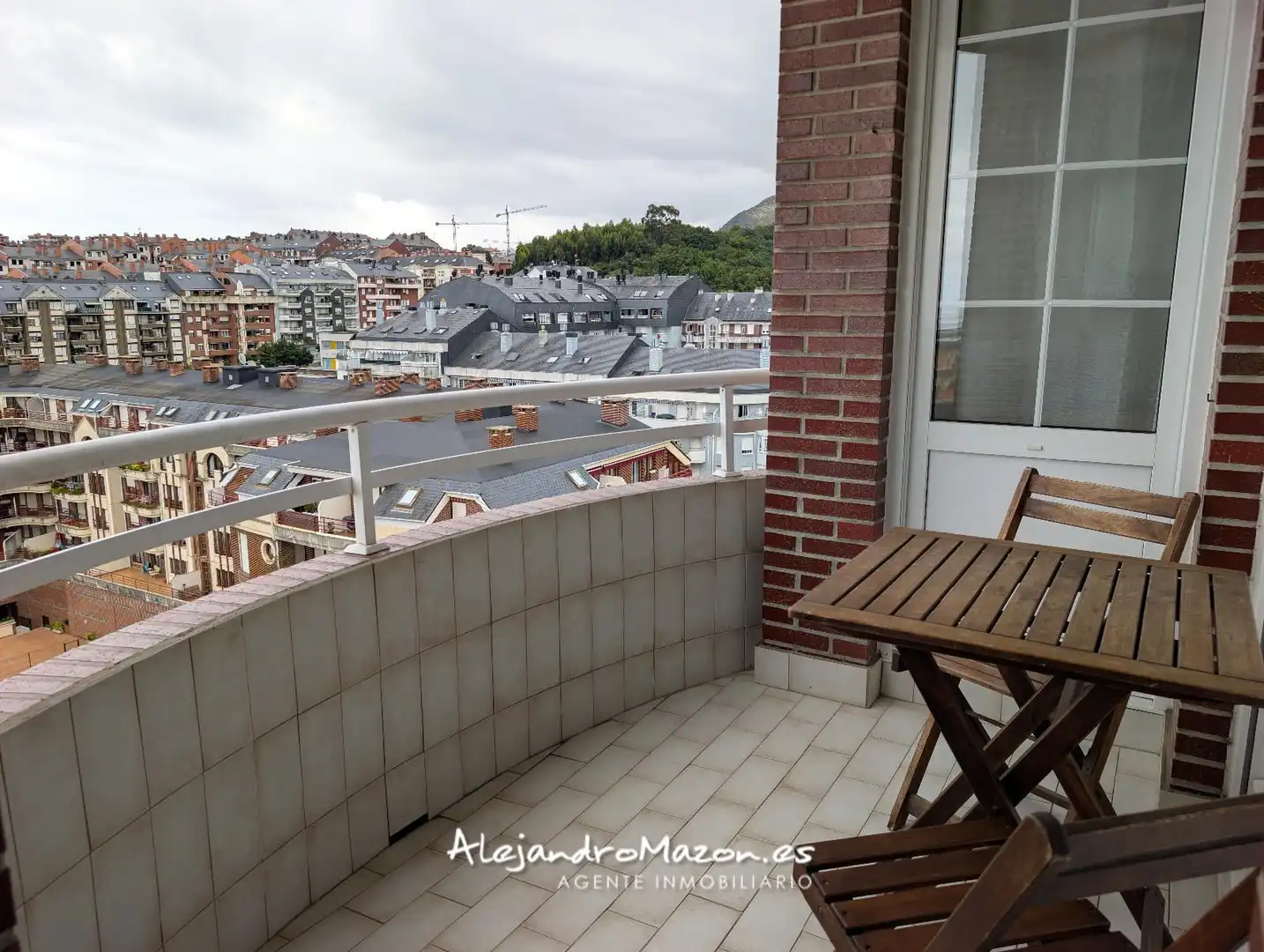 Balcony of Flat for rent in Castro-Urdiales  with Heating, Terrace and Swimming Pool