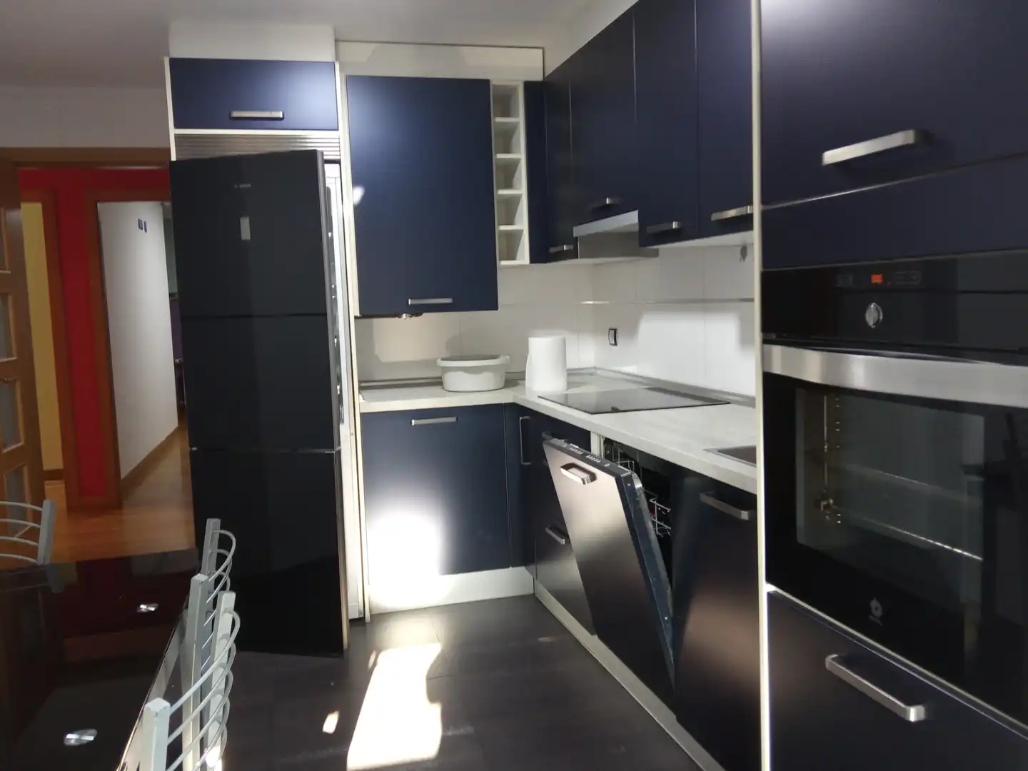 Cuina de Pis de lloguer en Ourense Capital  amb Calefacció, Terrassa i Traster