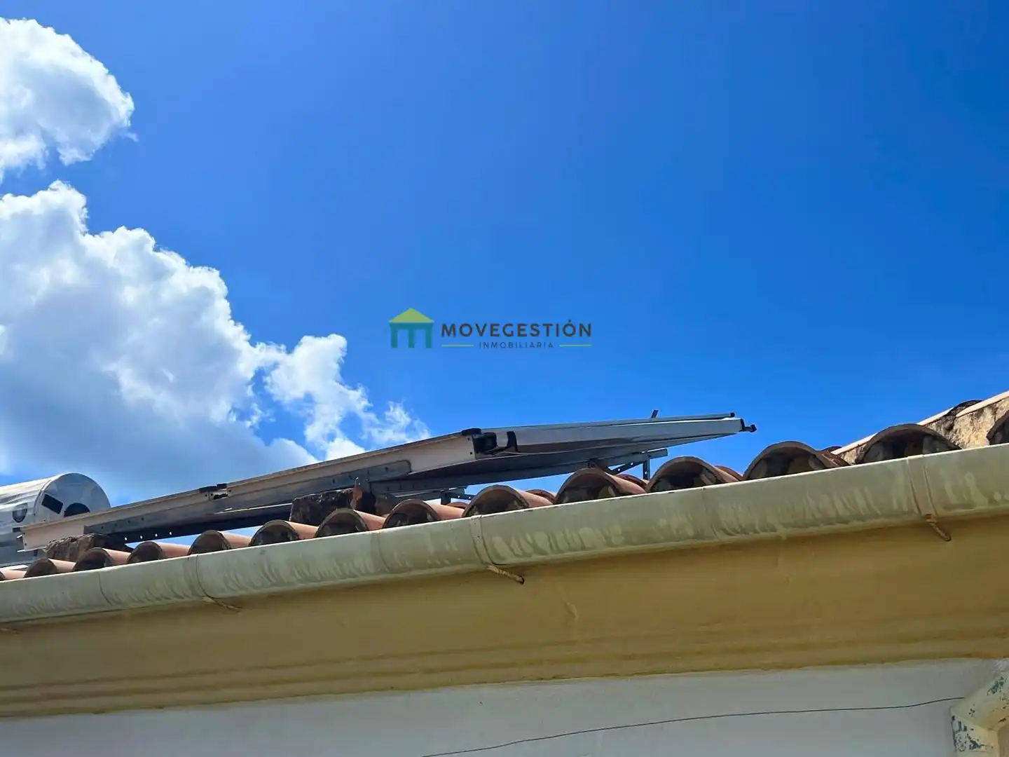 Exterior view of Houses for sale in Ubrique  with Air Conditioner and Terrace