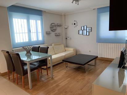 Sala d'estar de Apartament en venda en Salamanca Capital