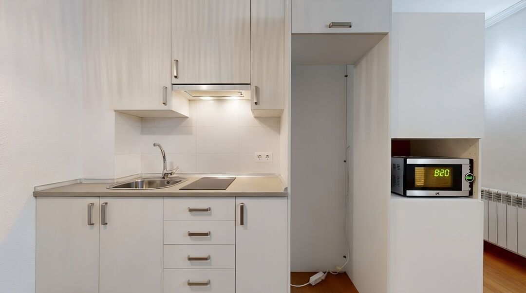 Cocina de Piso de alquiler en  Madrid Capital con Calefacción y Terraza