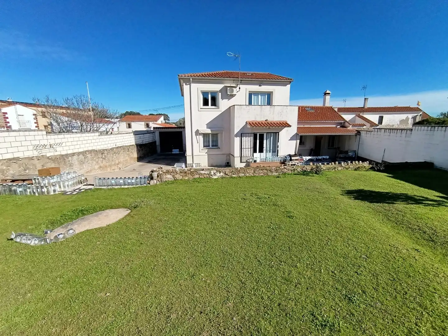 Vista exterior de Casa o xalet en venda en Mata de Alcántara amb Moblat