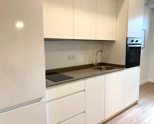 Kitchen of Apartment to rent in  Sevilla Capital  with Air Conditioner, Terrace and Storage room
