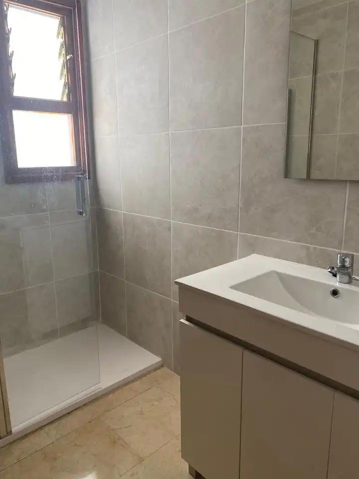 Bany de Apartament en venda en Altea amb Aire condicionat, Calefacció i Moblat