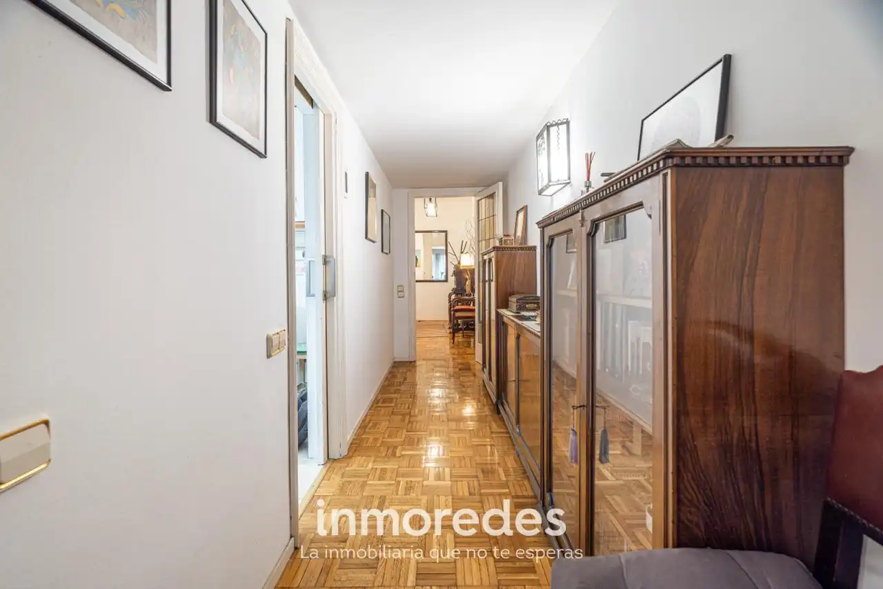 Piso con terraza en venta en Carrer de Bailèn, imagen 18