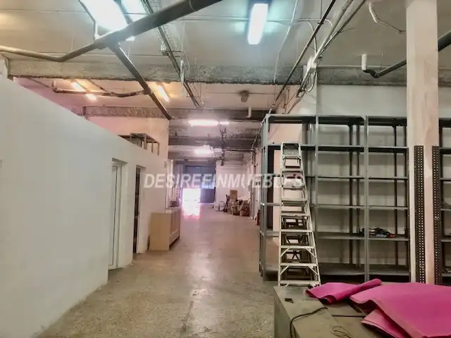 Local de lloguer en Valencia amb Aire condicionat i Calefacció