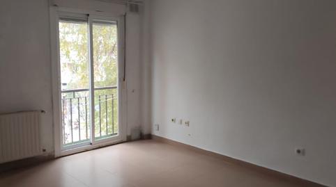 Foto 4 de Pis de lloguer a Calle de Bocángel, 32, Fuente del Berro, Madrid