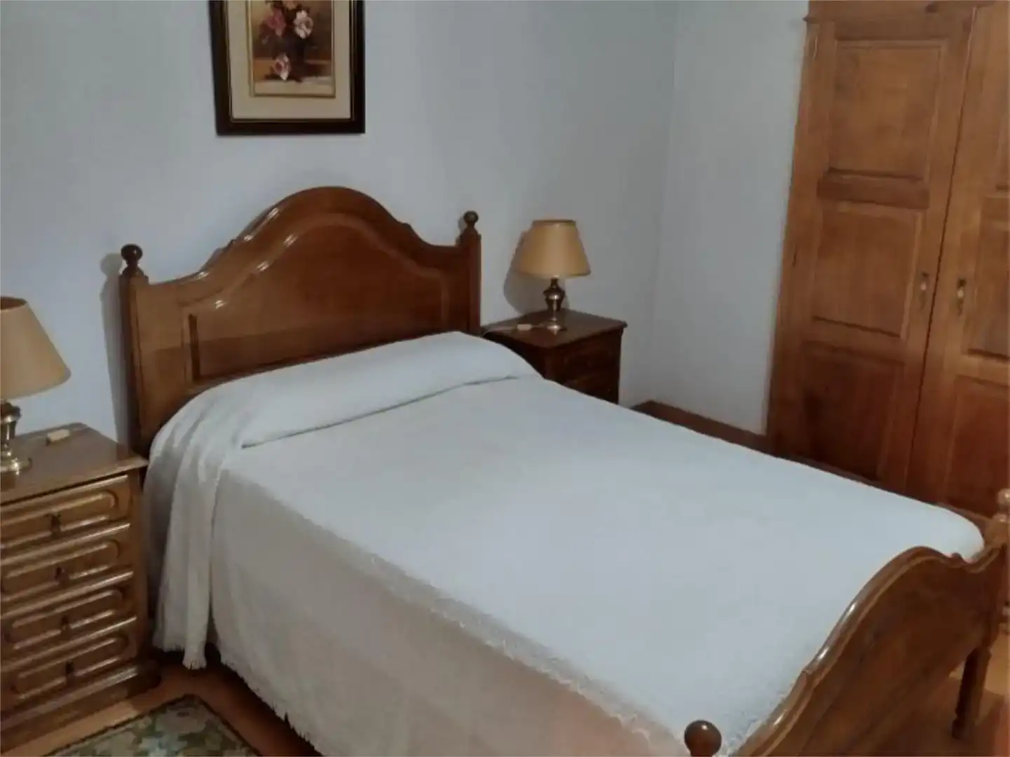 Dormitori de Casa adosada en venda en Los Corrales de Buelna  amb Balcó
