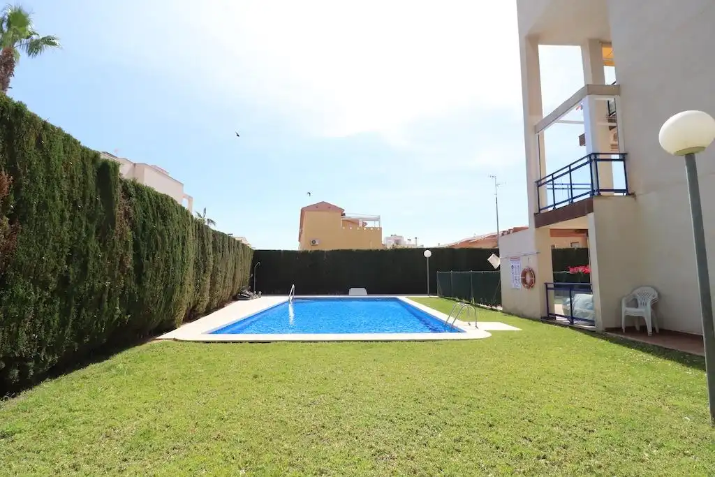 Apartments for rent in Calle Tierra, Aguamarina