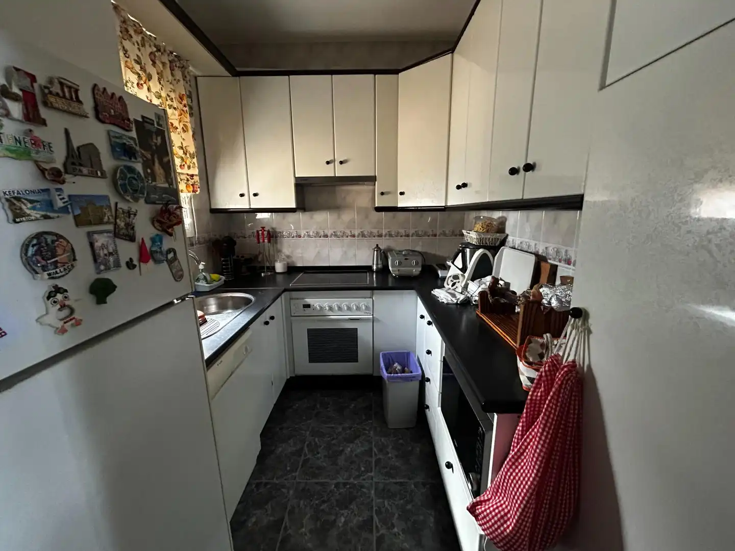 Cocina de Dúplex en venta en San Juan de Aznalfarache