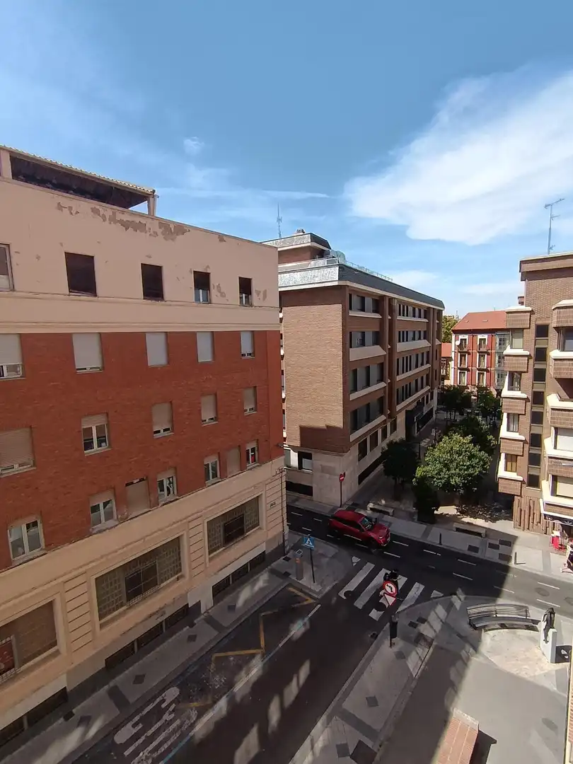 Vista exterior de Piso en venta en Valladolid con Calefacción