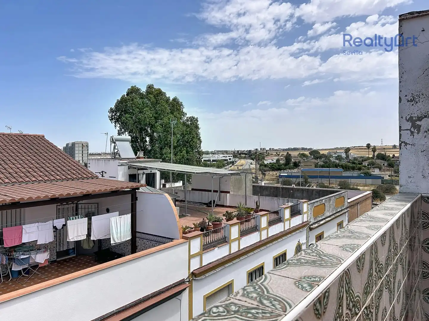 Terrassa de Casa o xalet en venda en Sevilla amb Aire condicionat, Terrassa i Balcó