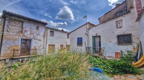 Foto 4 de Casa adosada en venda a Calle Cuesta, Camporrélls, Huesca