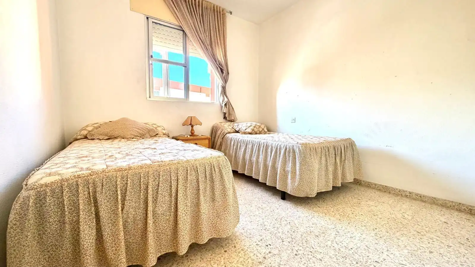Schlafzimmer von Wohnung zum Verkauf in El Puerto de Santa María mit Klimaanlage und Terrasse