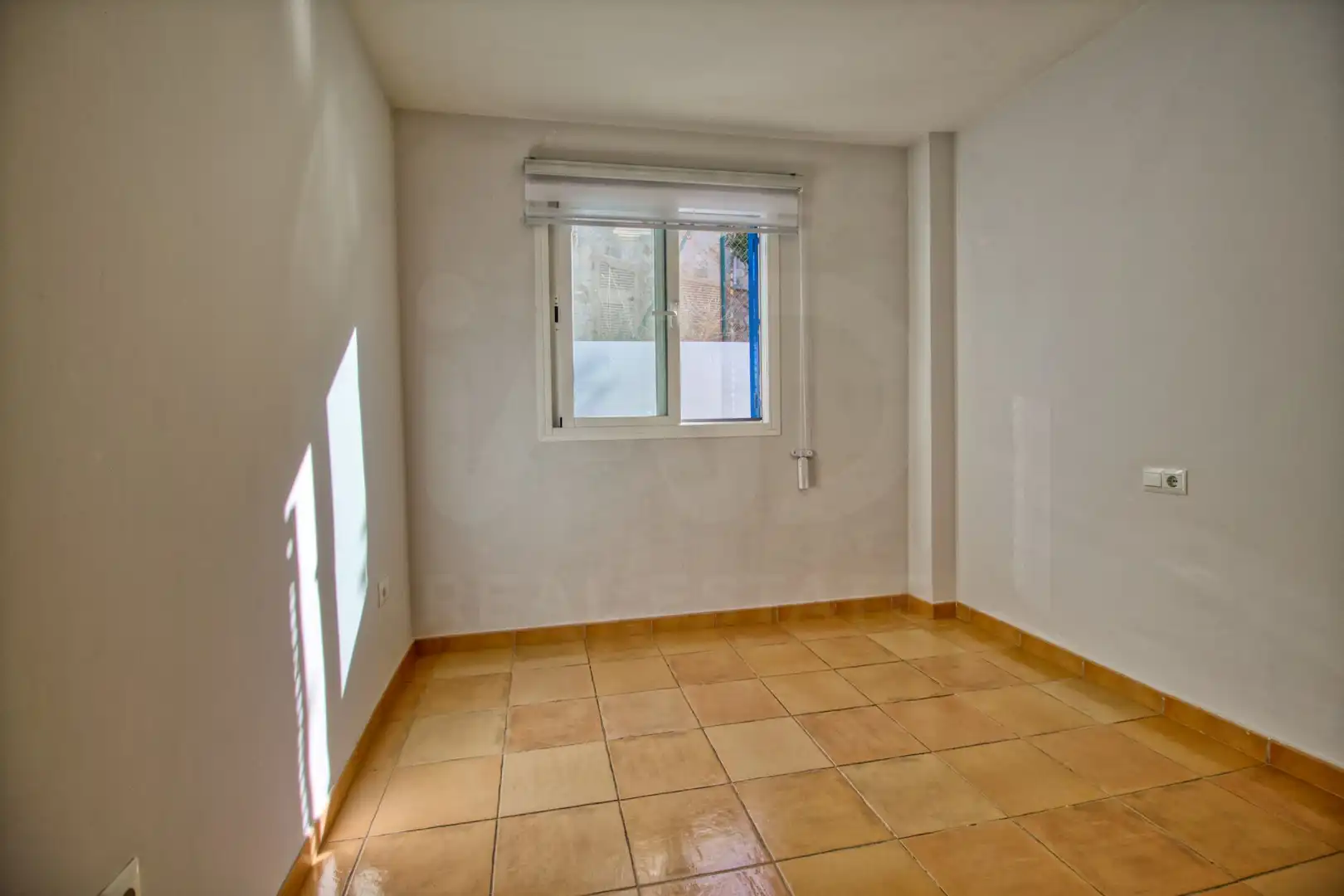 Casa aparellada amb piscina en venda a Torremuelle, imagen 33