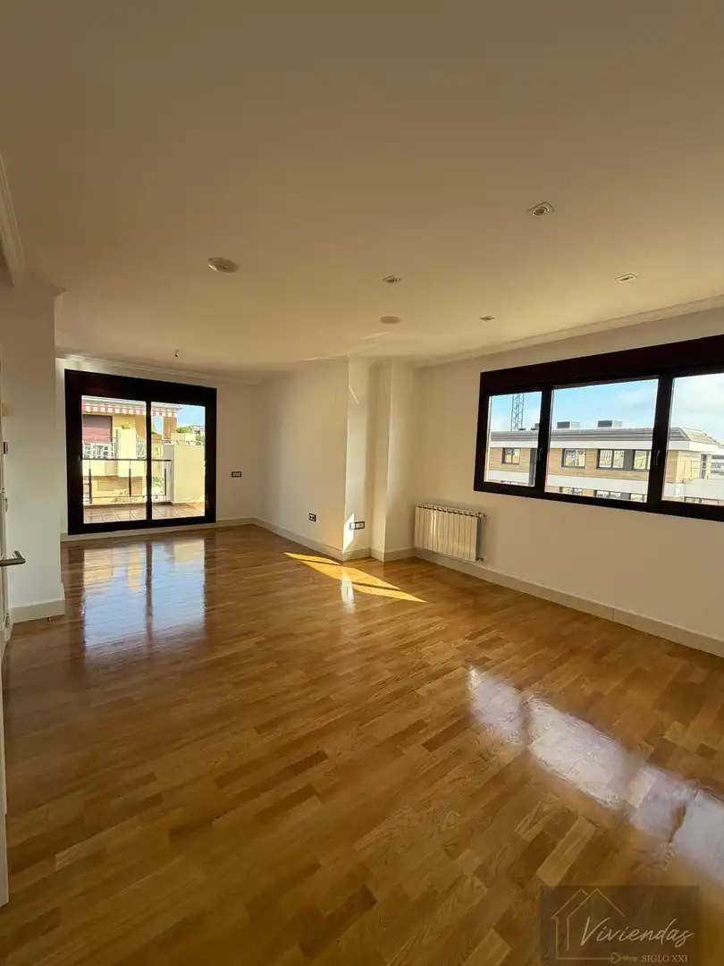 Penthouse with pool to rent in FRANCISCO TOMAS Y VALIENTE, imagen 9