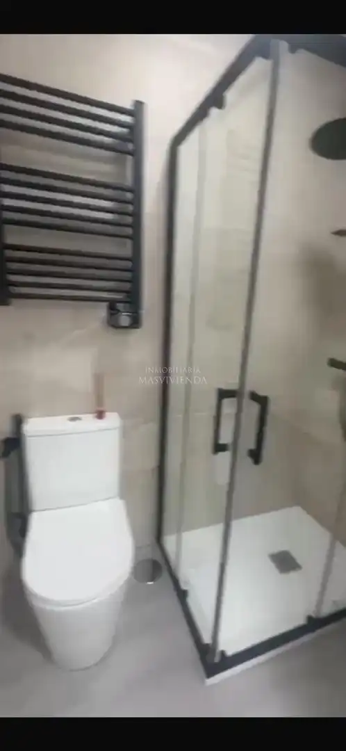 Bany de Àtic en venda en Marín amb Terrassa, Traster i Piscina