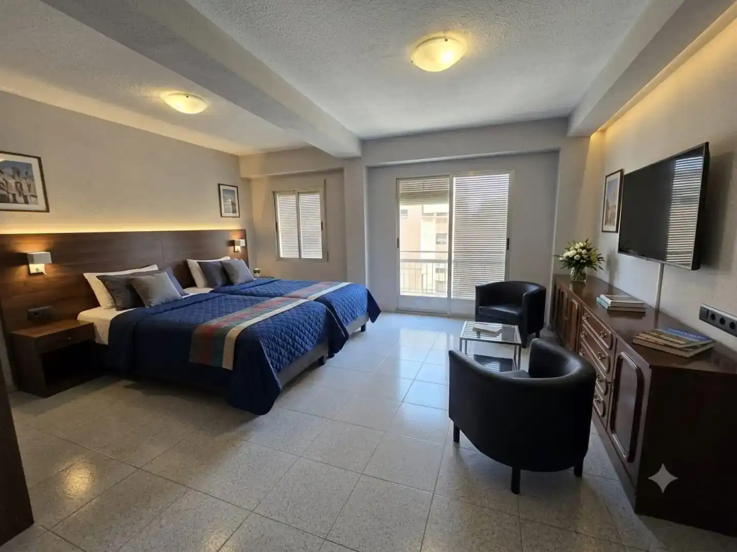 Schlafzimmer von Wohnung zur Miete in Alzira mit Balkon