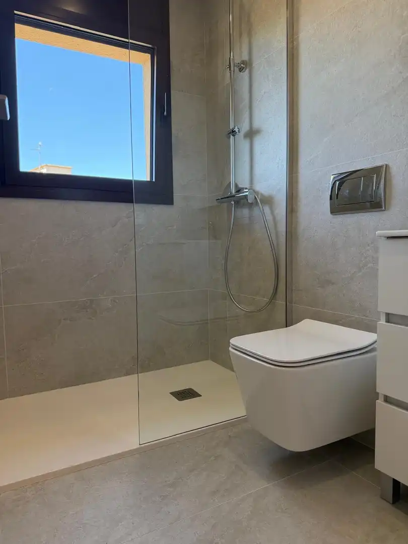 Apartament amb terrassa en venda a Carrer Carrer Canigó, imagen 13